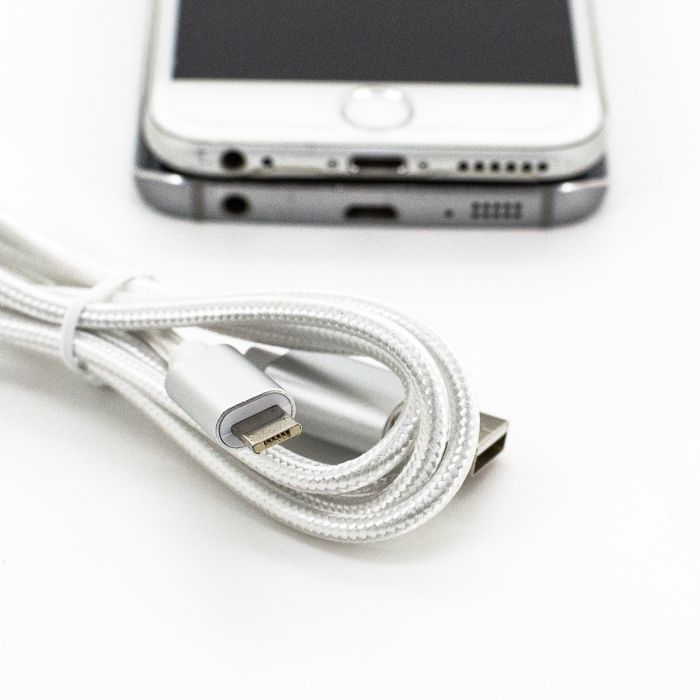 AllConnect Datenkabel für Micro USB und Lightning (1 Meter)